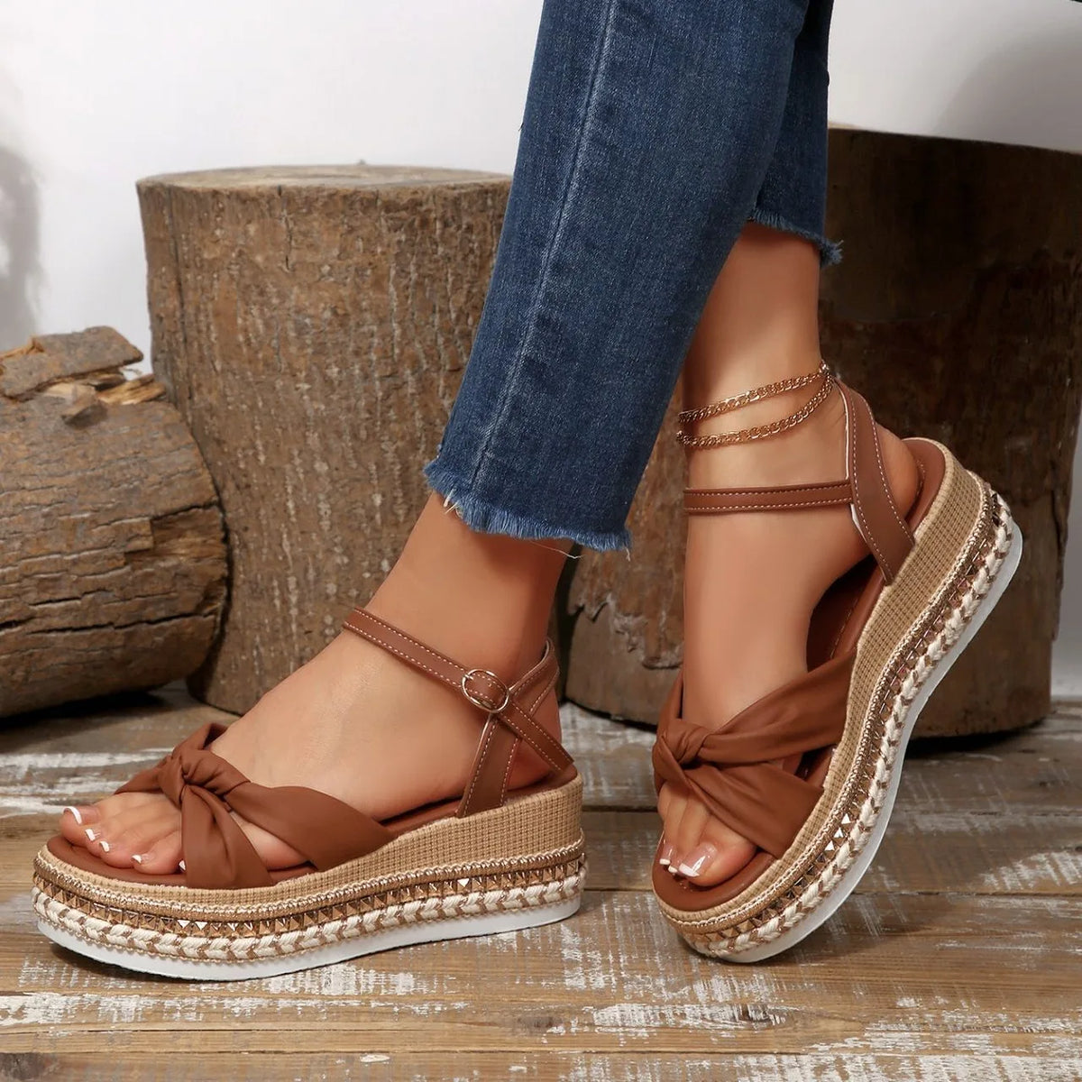 Women's buckle wedge platform sandals