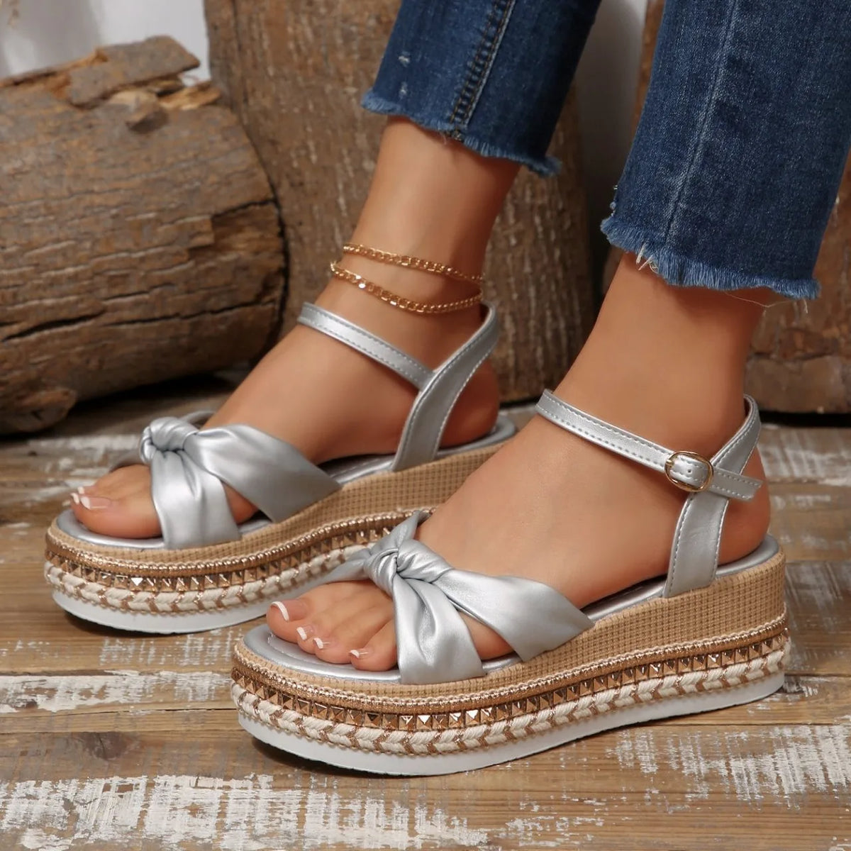 Women's buckle wedge platform sandals