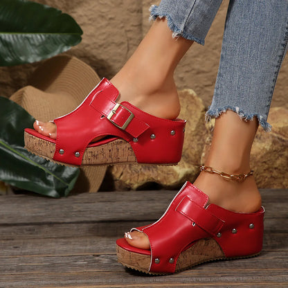 New women's Velcro studded sandals