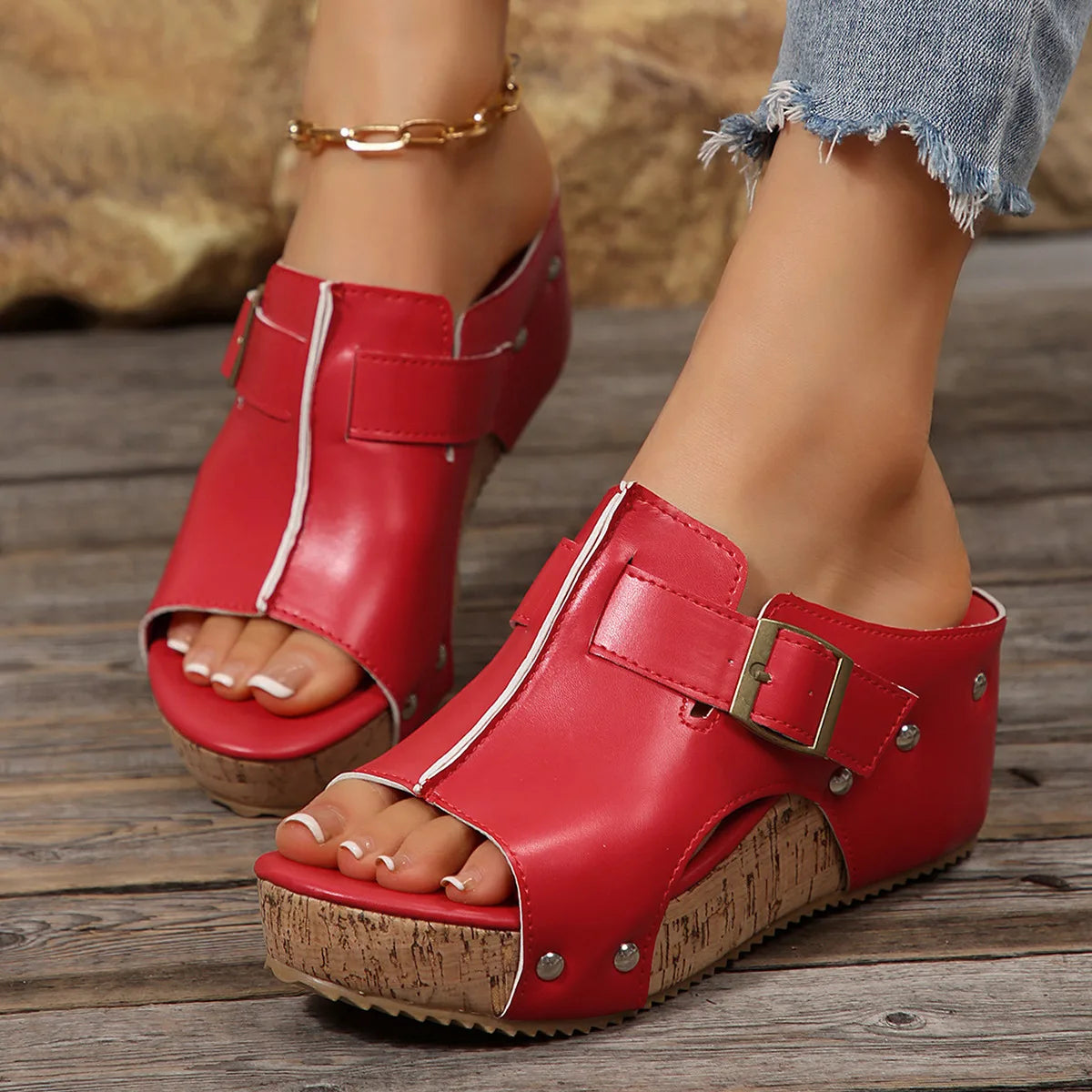 New women's Velcro studded sandals