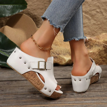 New women's Velcro studded sandals
