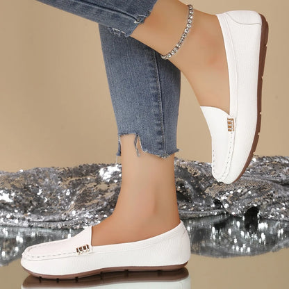 Classic Leather Loafers for Women – Comfortable Slip-On Flats with Gold Buckle Detail
