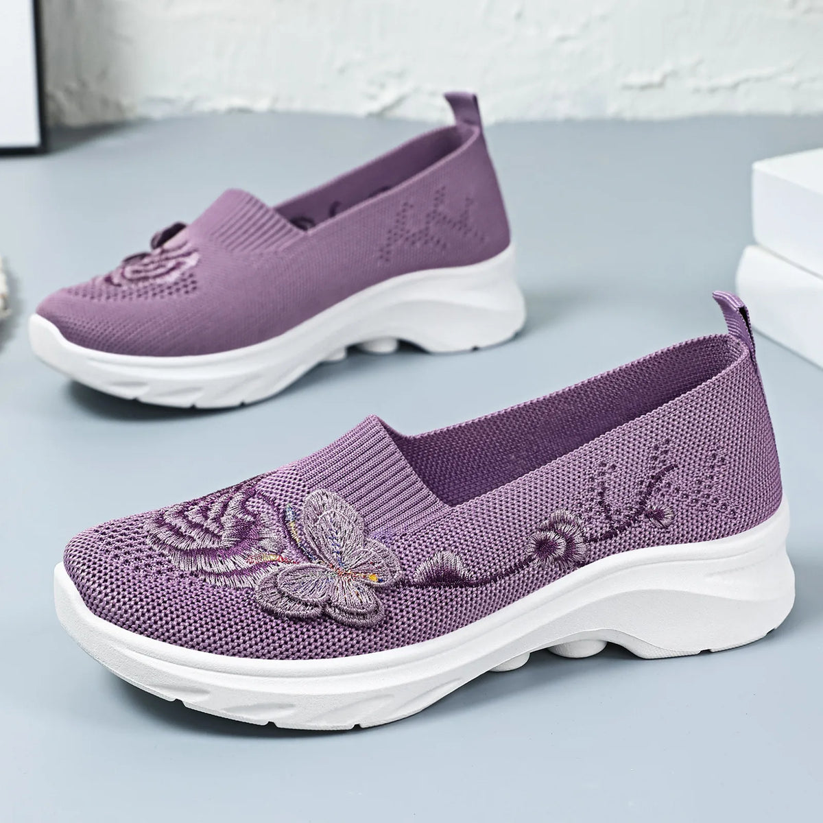 Women's Comfortable Soft-Soled Slip-On Casual Shoes
