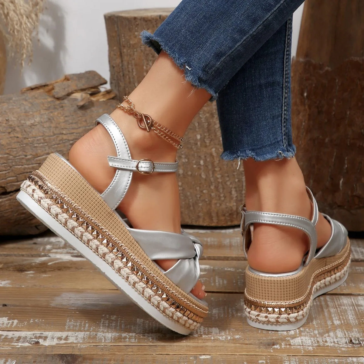 Women's buckle wedge platform sandals