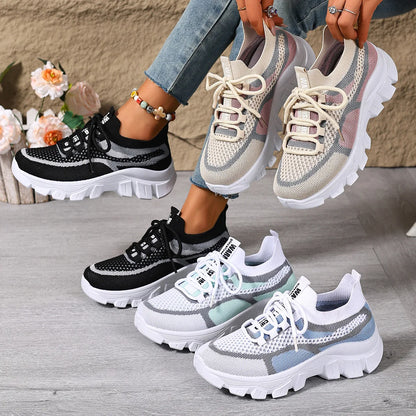 Women's lightweight, breathable, thick-soled sneakers