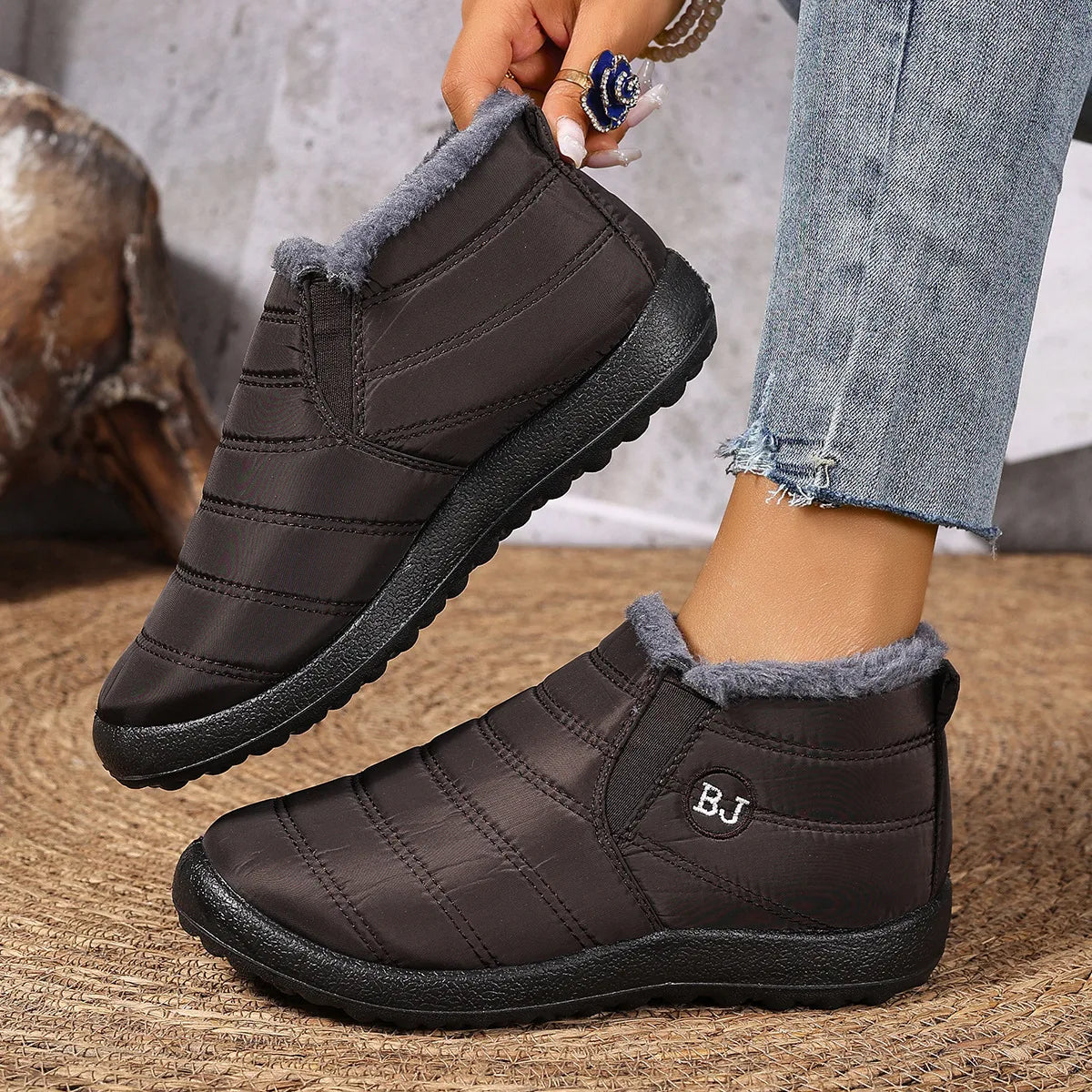 🔥Clearance Sale 75% OFF - Women's  Waterproof Orthopedic Warm Boots
