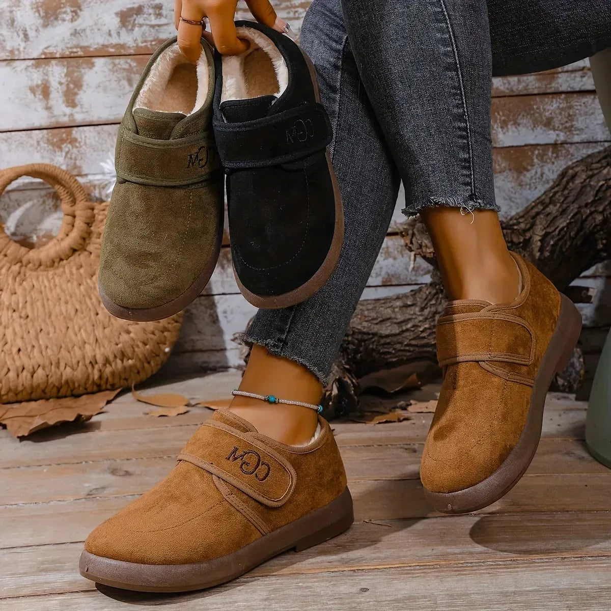 🔥Last Day Promotion 50% OFF - Women's Winter Slip-On Non-Slip Warm Shoes