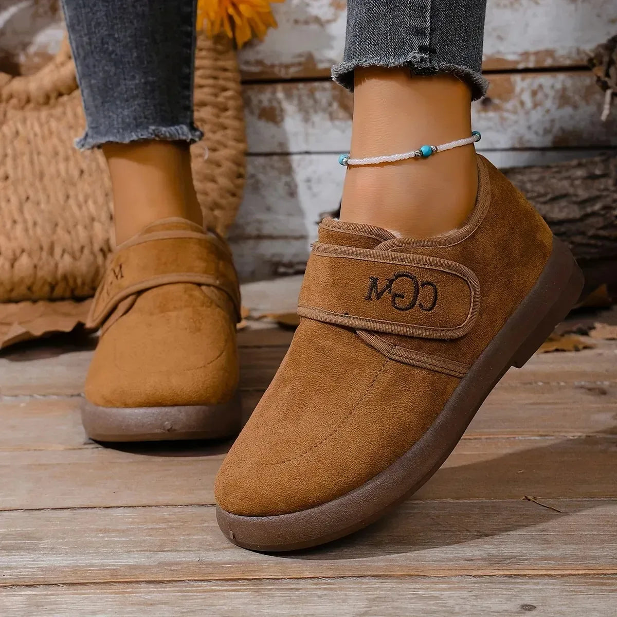🔥Last Day Promotion 50% OFF - Women's Winter Slip-On Non-Slip Warm Shoes
